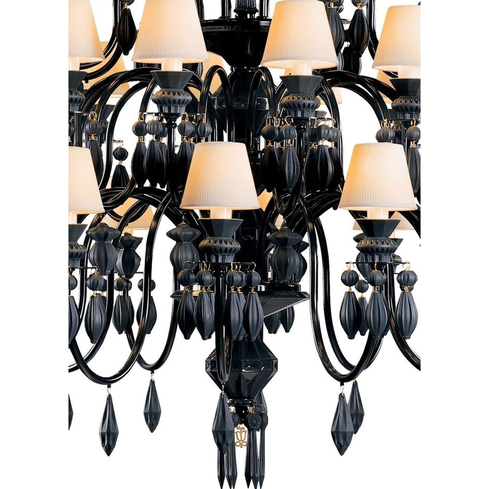Belle De Nuit 40 Lights Chandelier