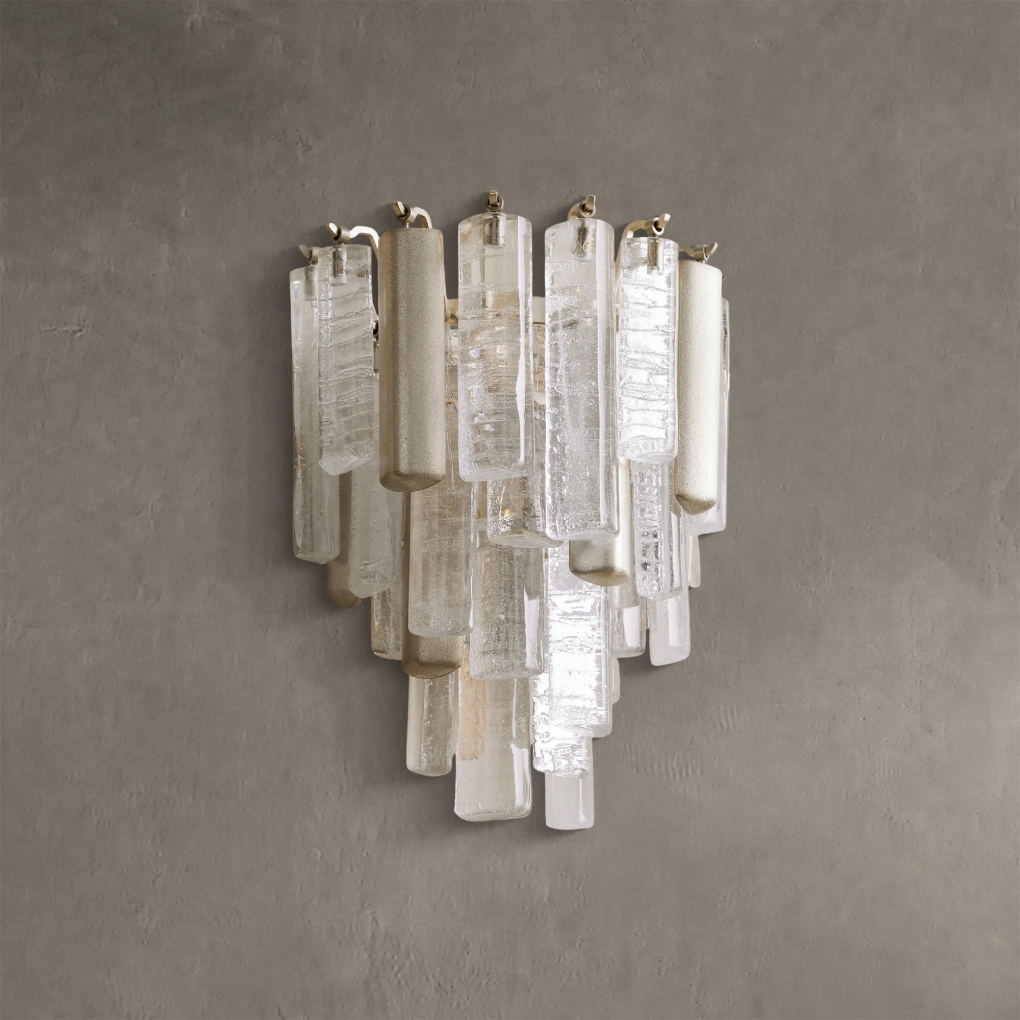 Neve Sconce