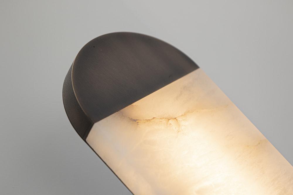 Ghost alabaster wall sconce-Jecanoli