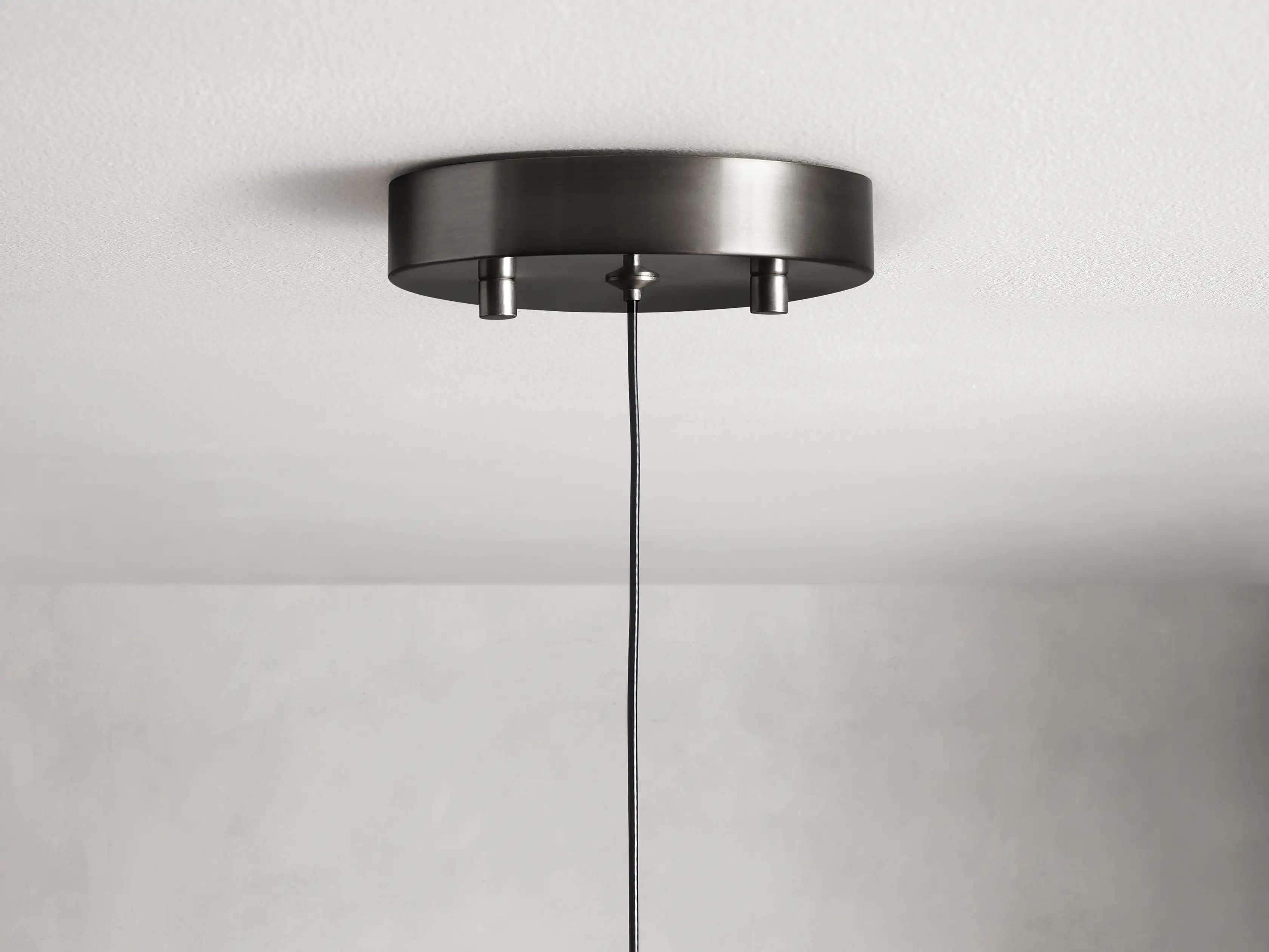 Soltaire pendant