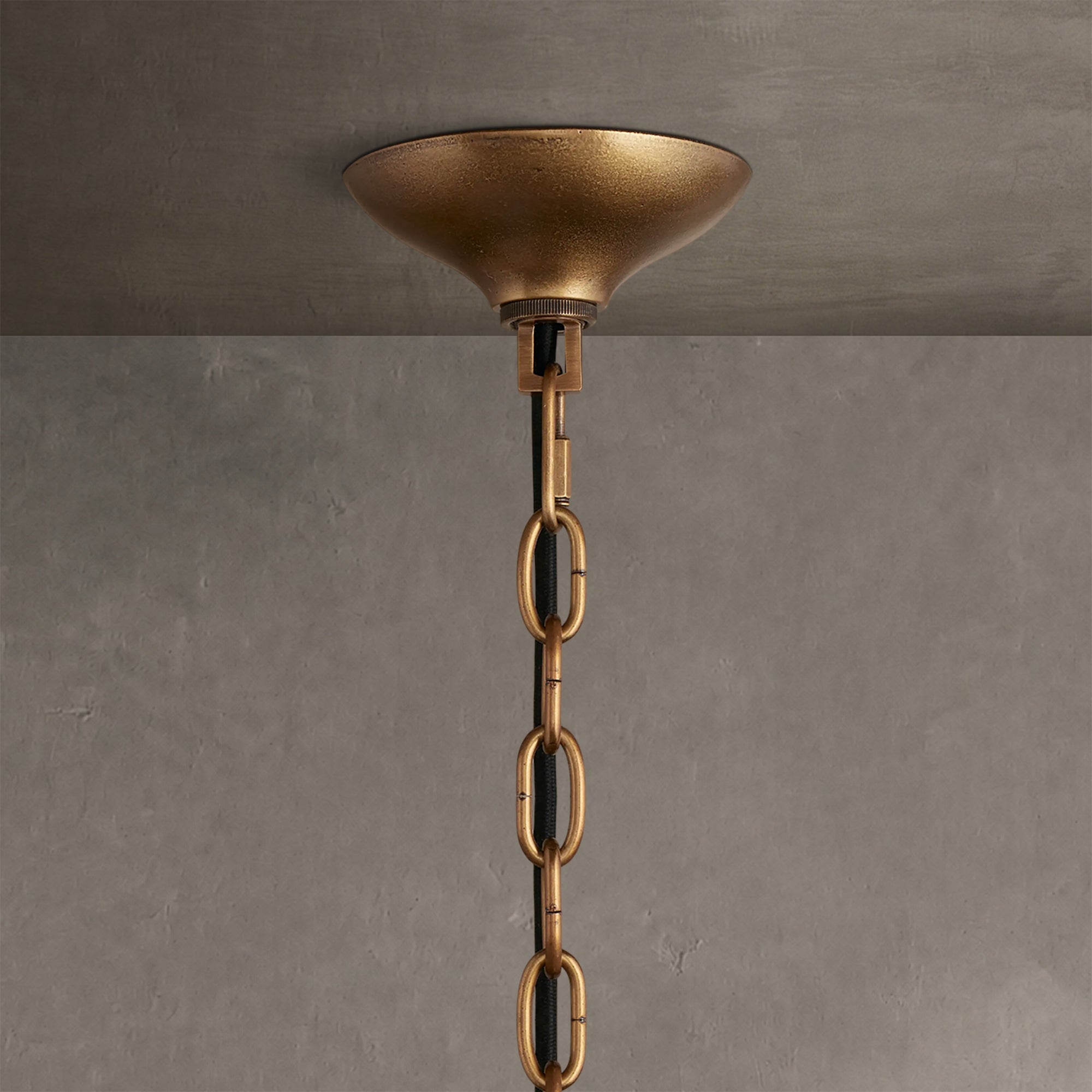 Neve Pendant