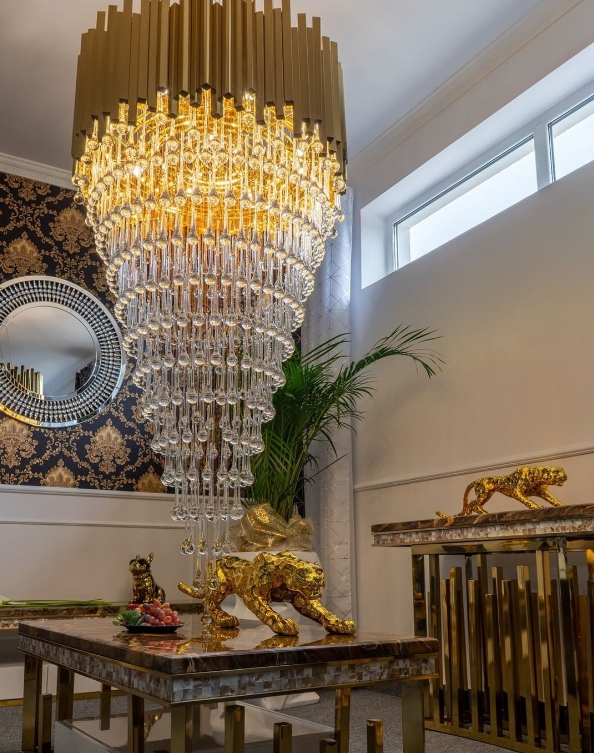 Luxxu Trump Chandelier 35" W 71"H-大吊灯-Jecanoli