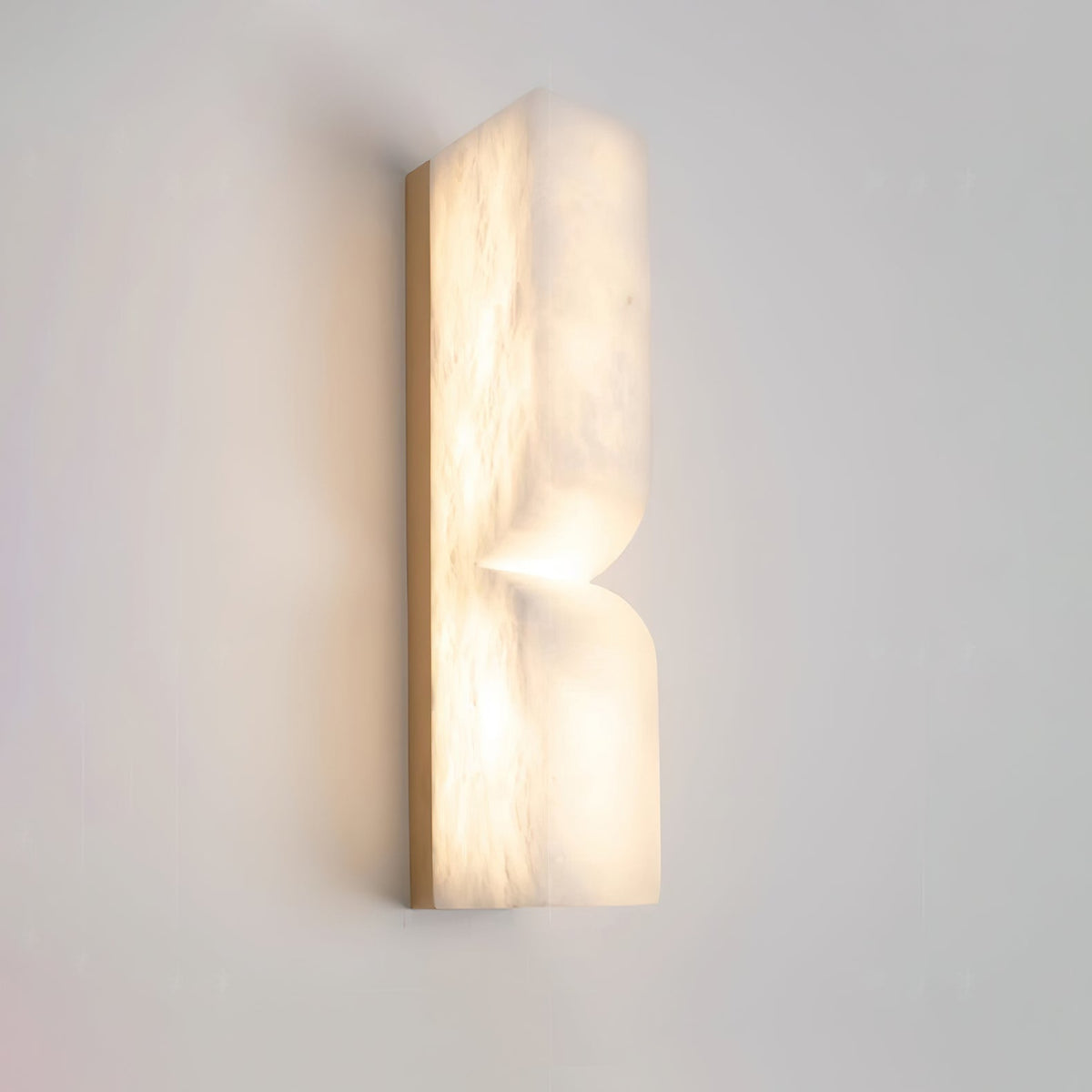 Alabaster Essence Wall Sconce - Vakkerlight