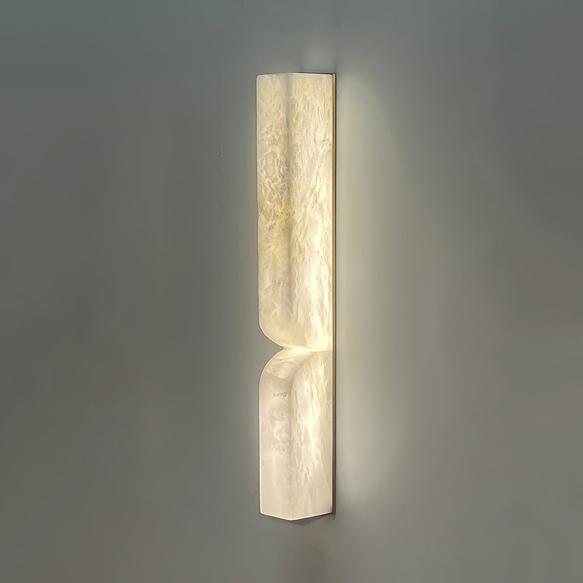 Alabaster Essence Wall Sconce - Vakkerlight