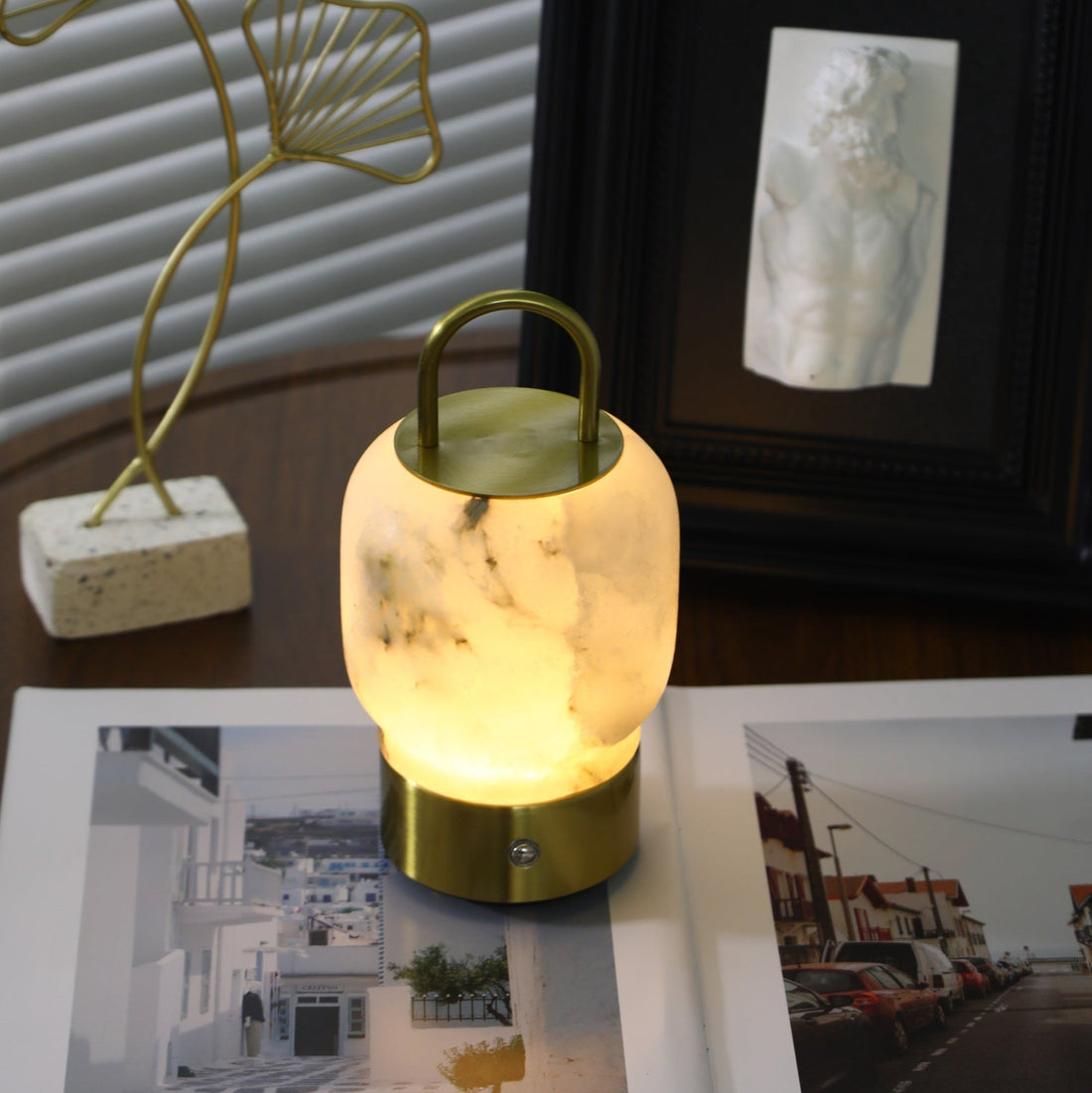 Alabaster Portable Rechargeable Table Lamp - Vakkerlight