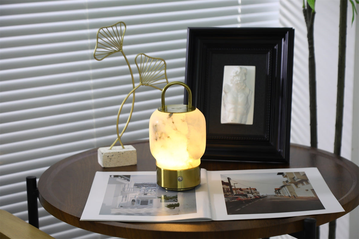 Alabaster Portable Rechargeable Table Lamp - Vakkerlight