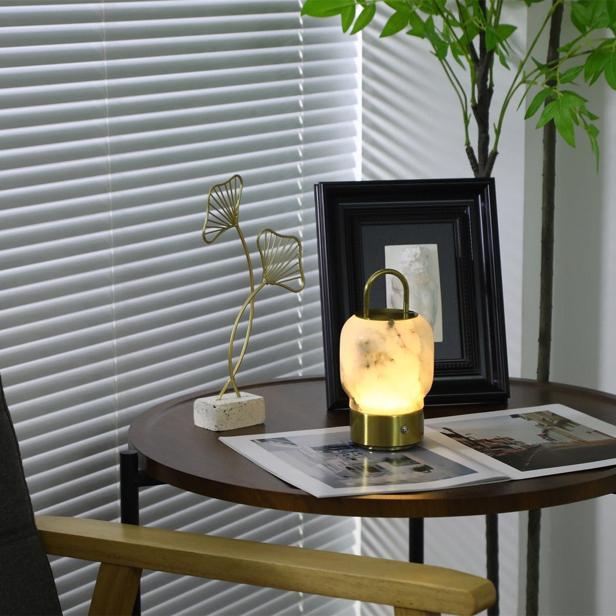 Alabaster Portable Rechargeable Table Lamp - Vakkerlight