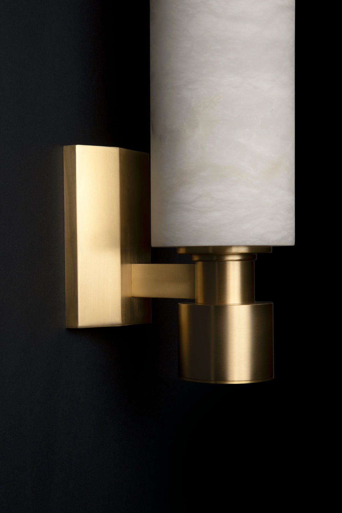 Ashton Alabaster Wall Sconce-Wall Sconce-Jecanoli