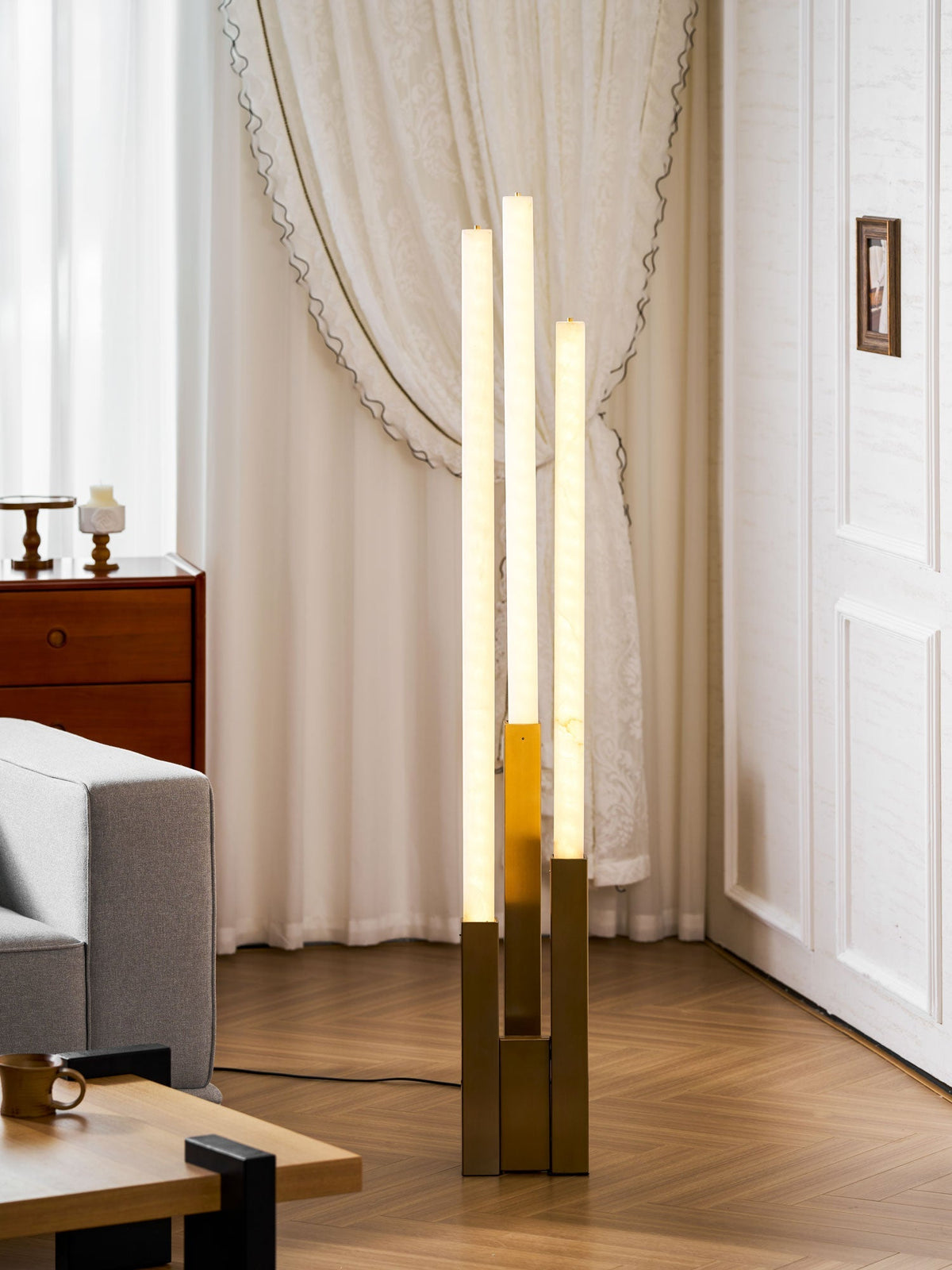 Callisto Alabaster Floor Lamp - Vakkerlight