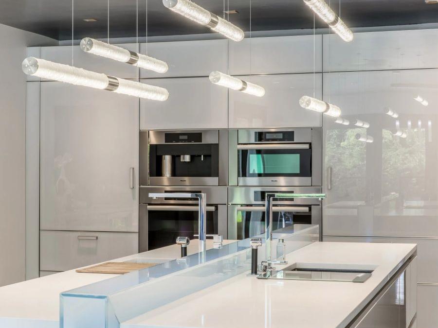 Faith Linear Chandelier-Chandelier-Jecanoli