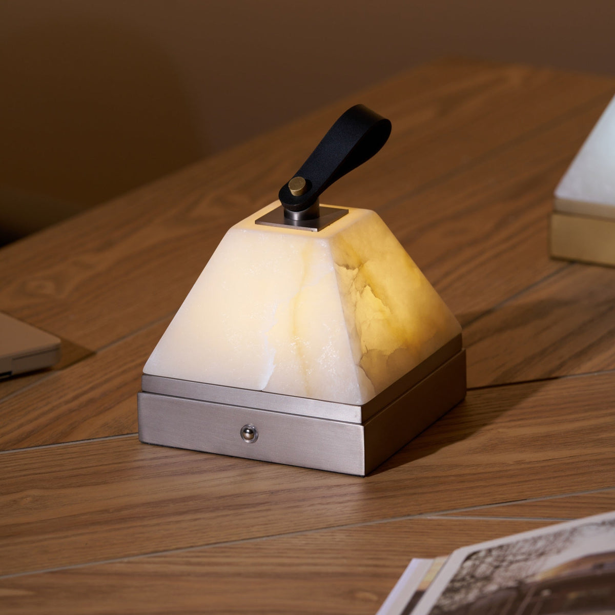Luma Cube Portable Lamp - Vakkerlight