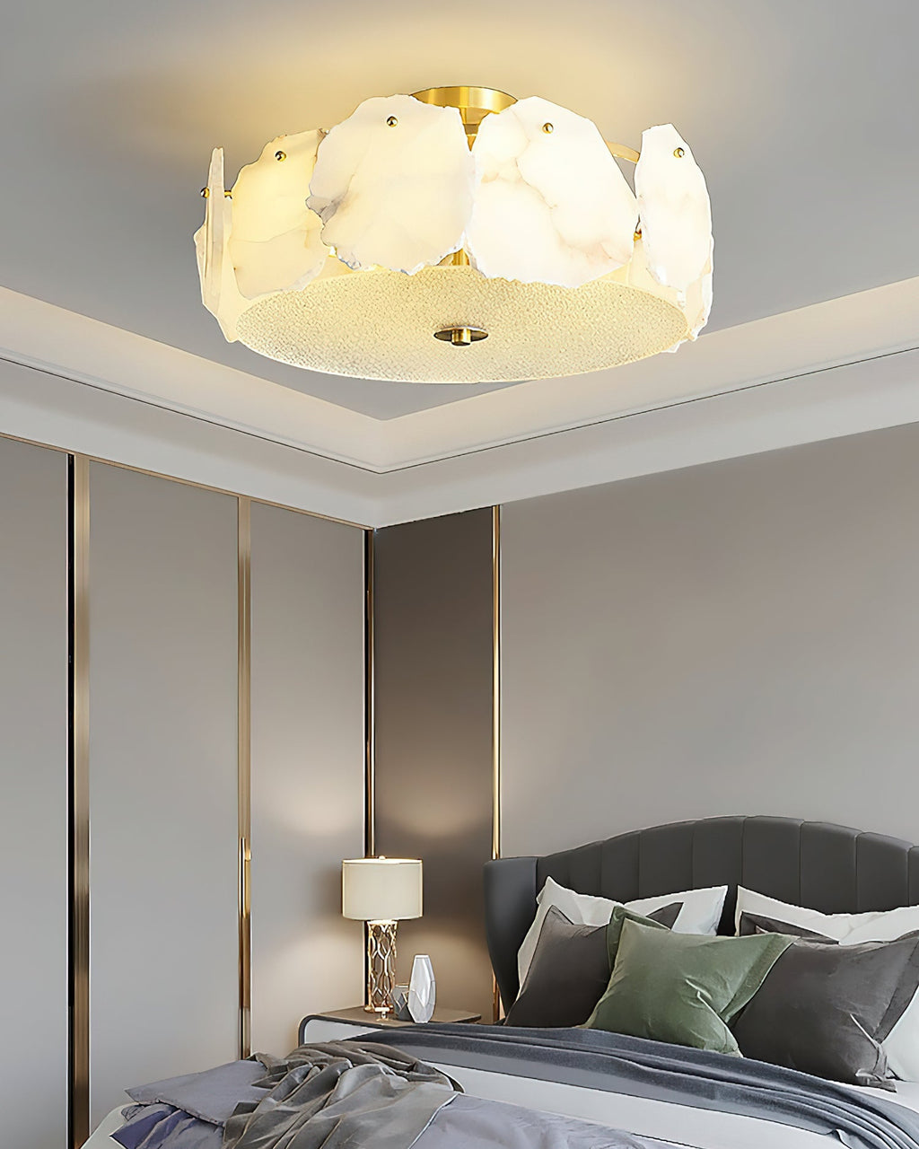 https://cdn.shopify.com/s/files/1/0585/4062/1881/files/Nasile_Ceiling_Light_13.jpg?v=1748944137