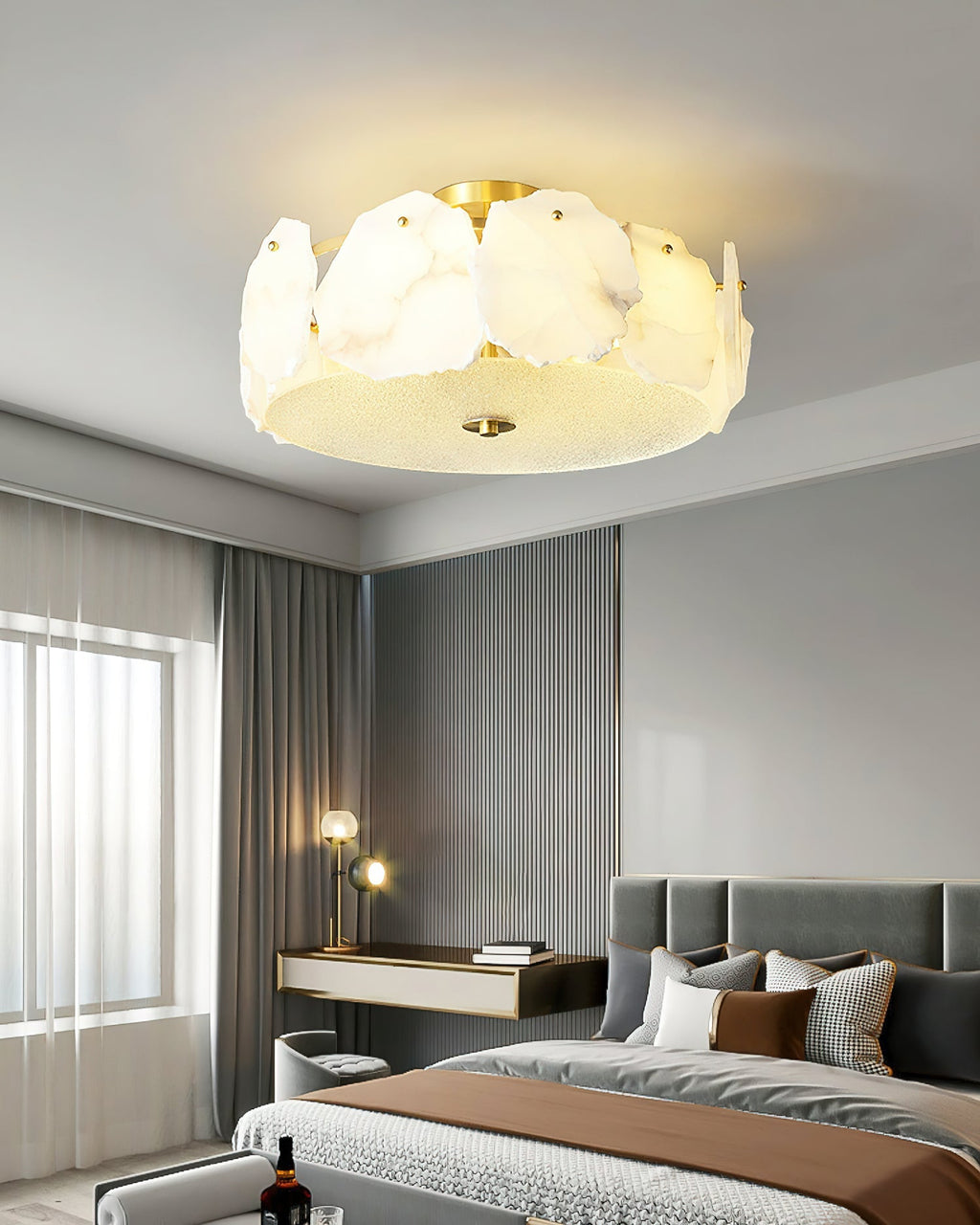 https://cdn.shopify.com/s/files/1/0585/4062/1881/files/Nasile_Ceiling_Light_4.jpg?v=1748944137