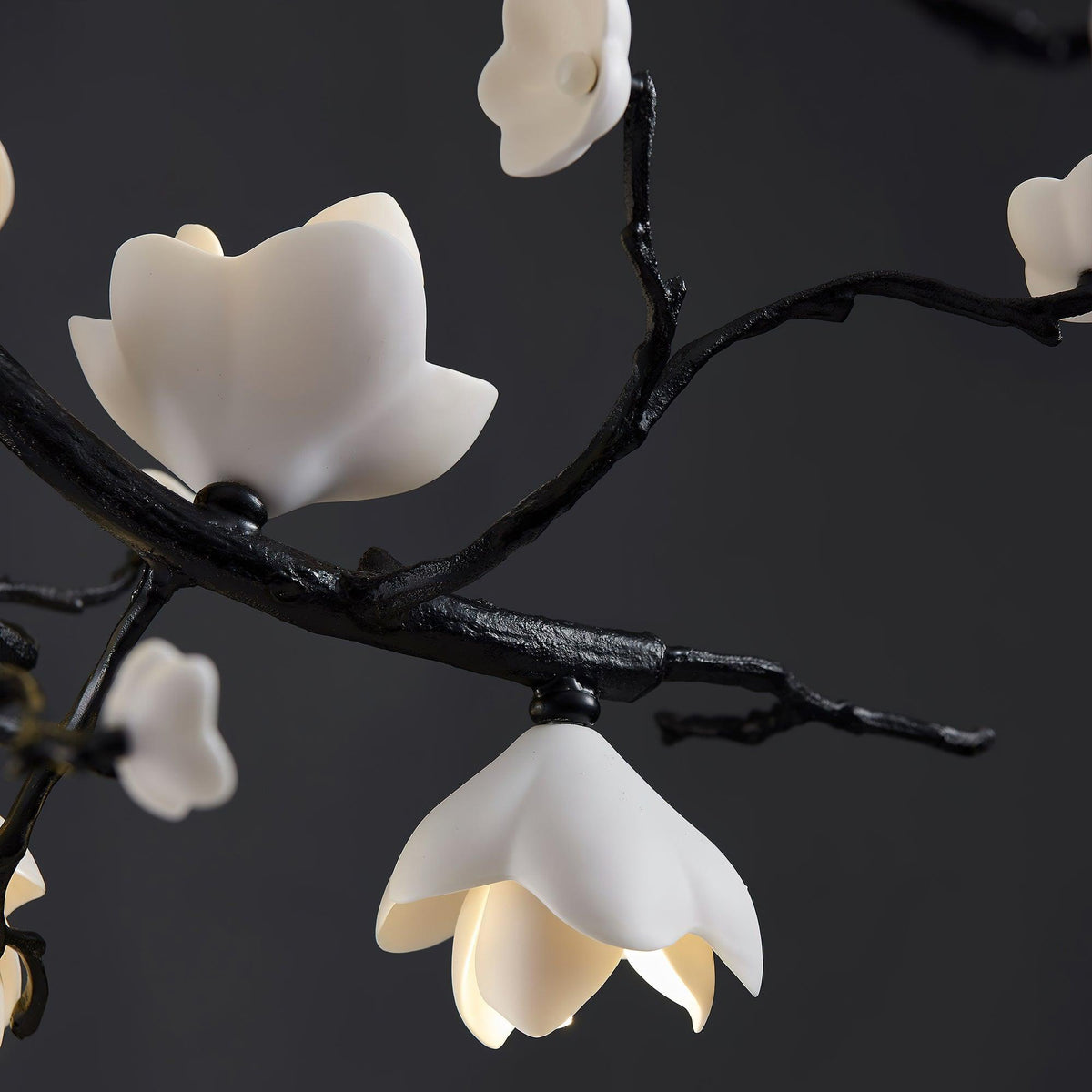 Black Branch Copper Tree Chandelier-Jecanoli