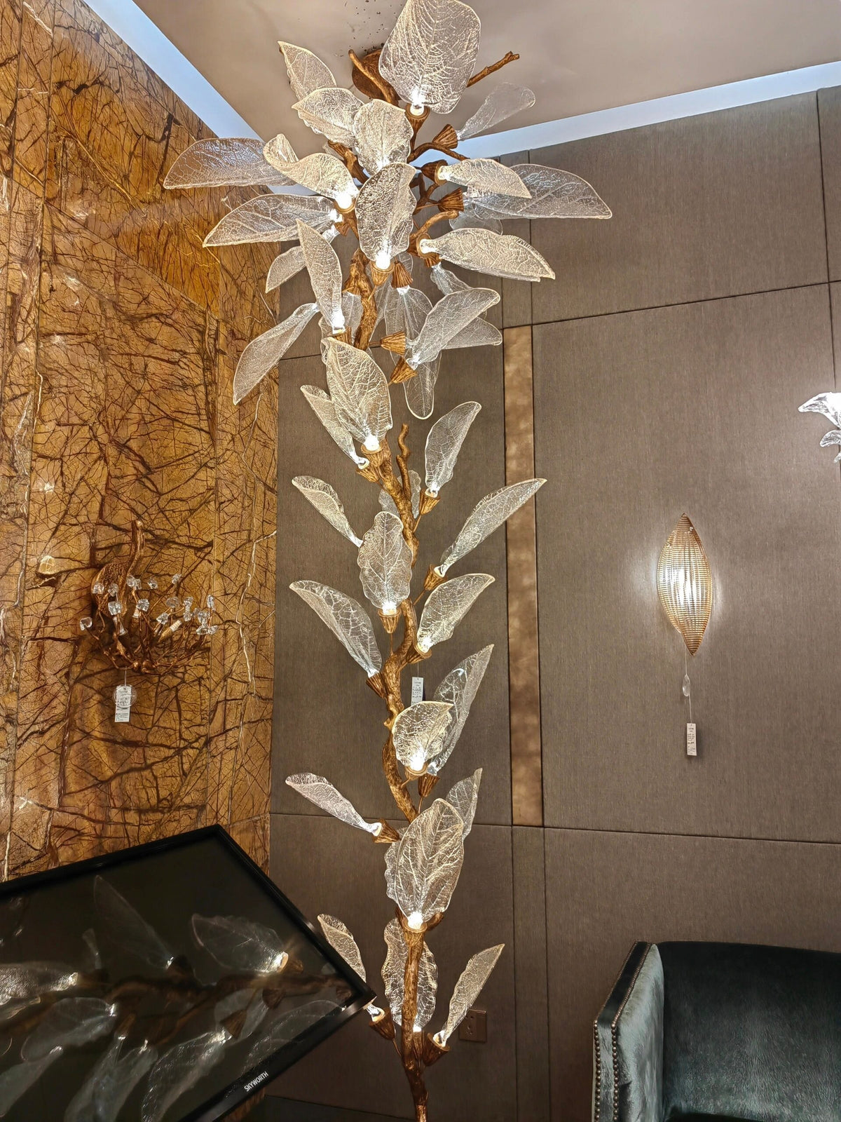 Creative Bionic Resin Leaves Chandelier for Living Room/Dining Room/Staircase - Flush Mount/D47.2"*H98.4"Warm Light - Jecanoli