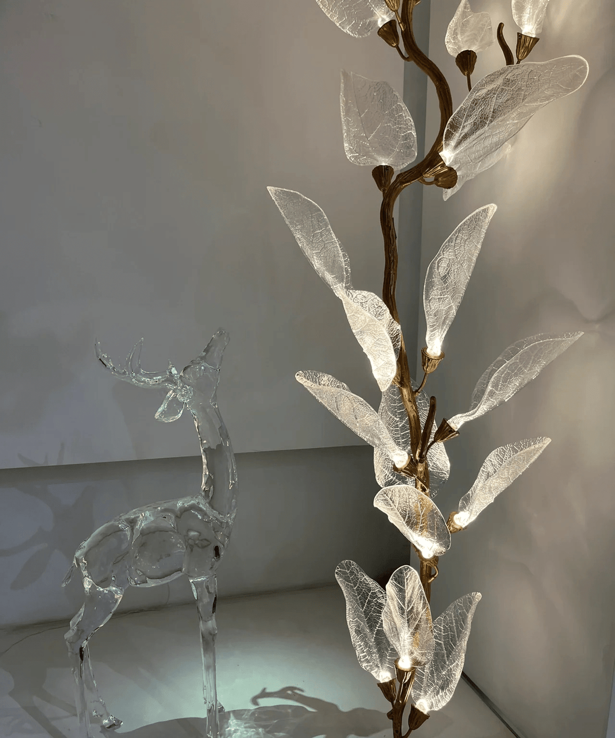 Creative Bionic Resin Leaves Chandelier for Living Room/Dining Room/Staircase - Wall Lamp/W31.5"*H70.8"Warm Light - Jecanoli
