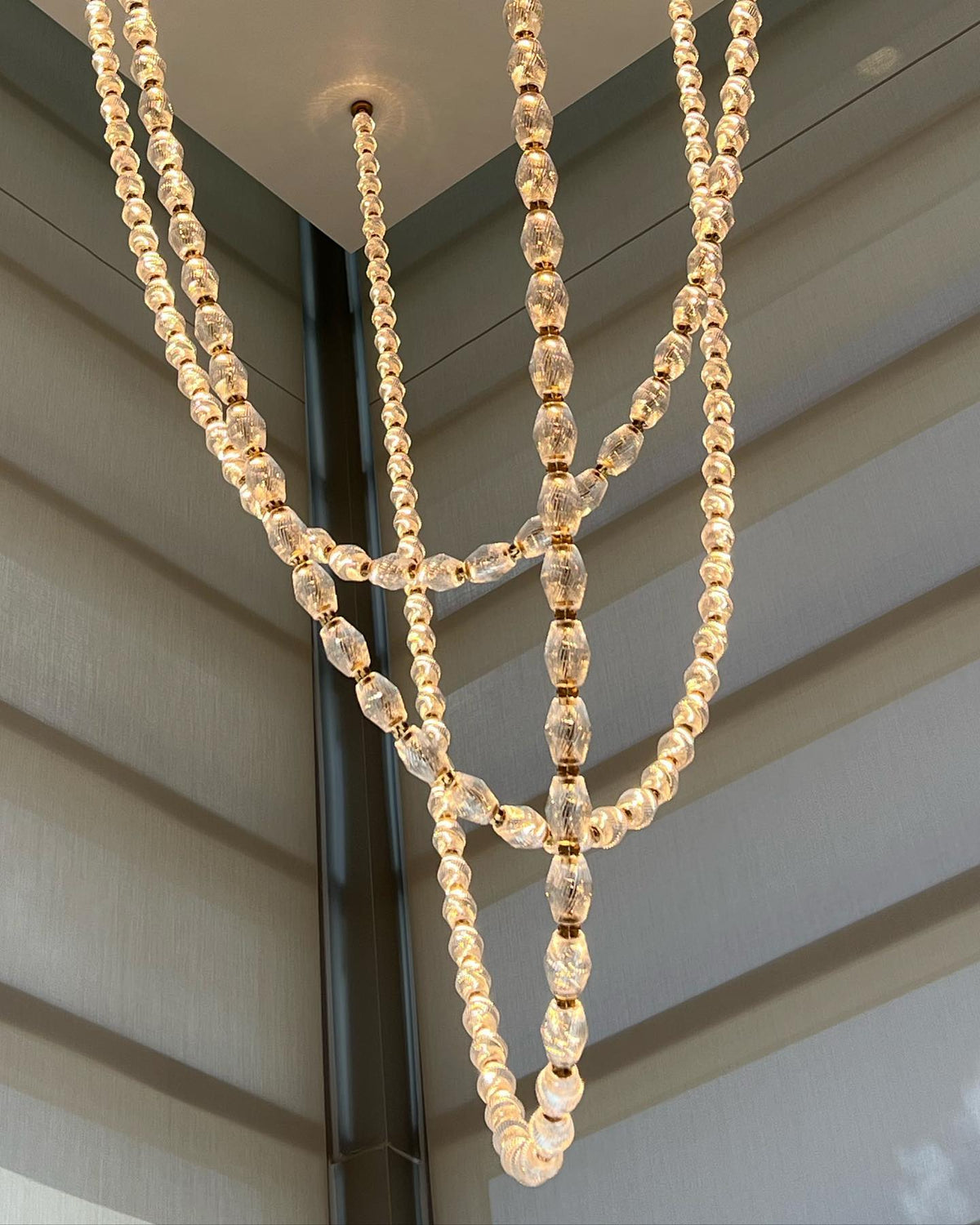 Creative Glass Pearl Necklace Pendant Chandelier for Living/Dining Room/Staircase-Jecanoli