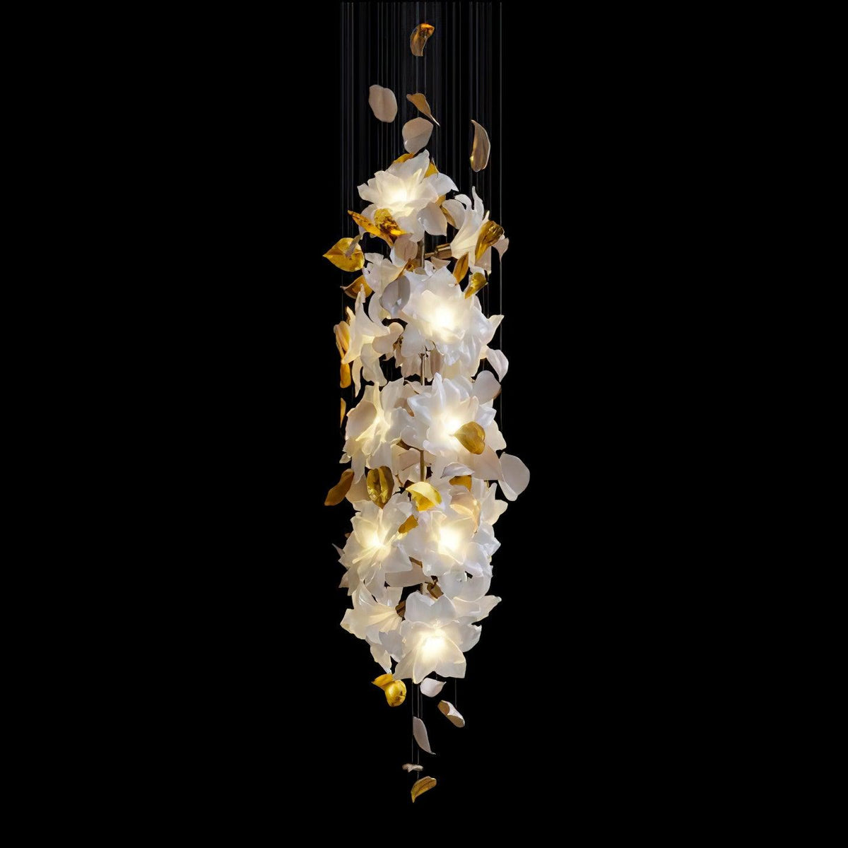 Flying Flowers Fluttering Chandelier - Model C ∅ 19.7″ x H 59.1″ / Dia 50cm x H 150cmBrass & White-Jecanoli