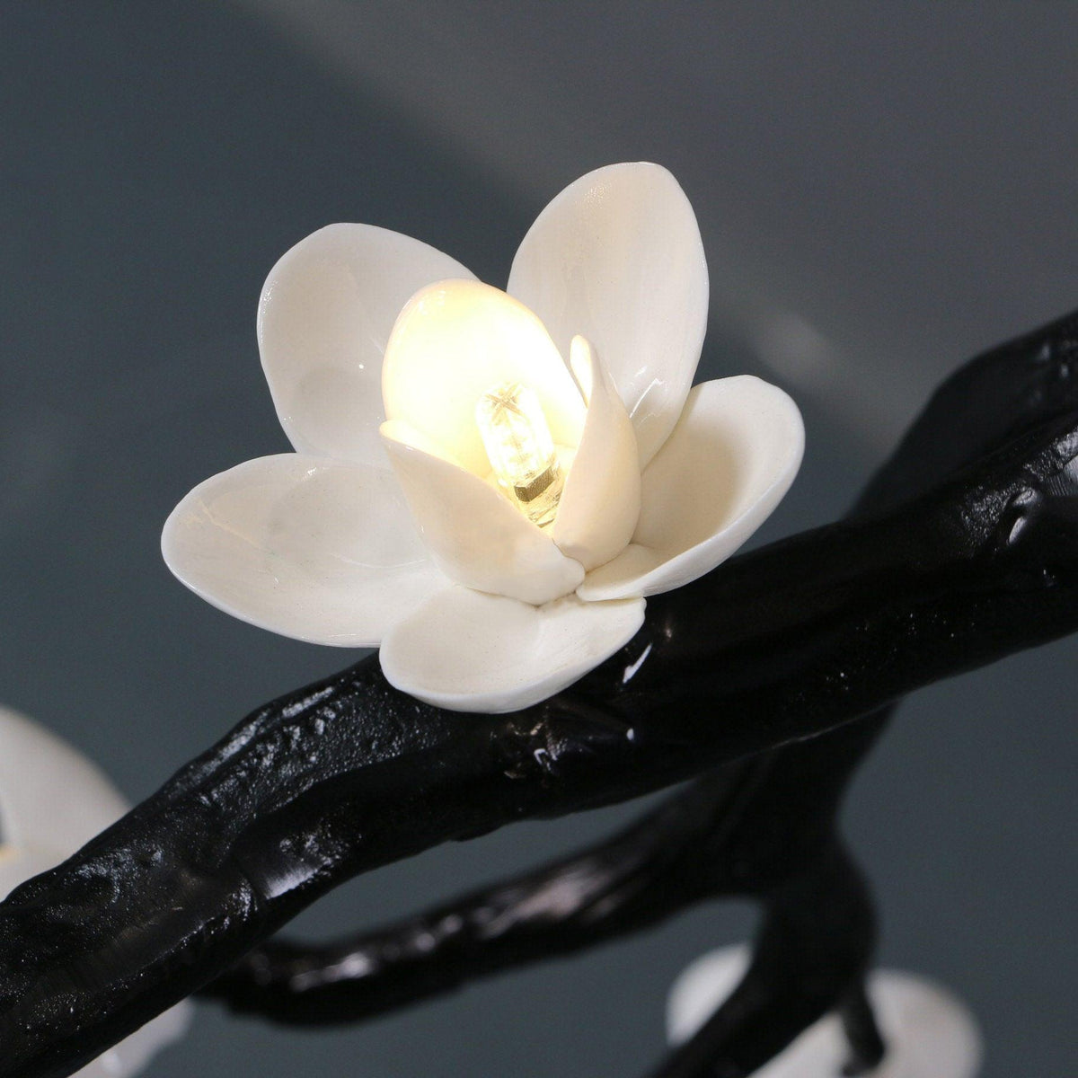 Large Long Branch Flower Chandelier-Jecanoli