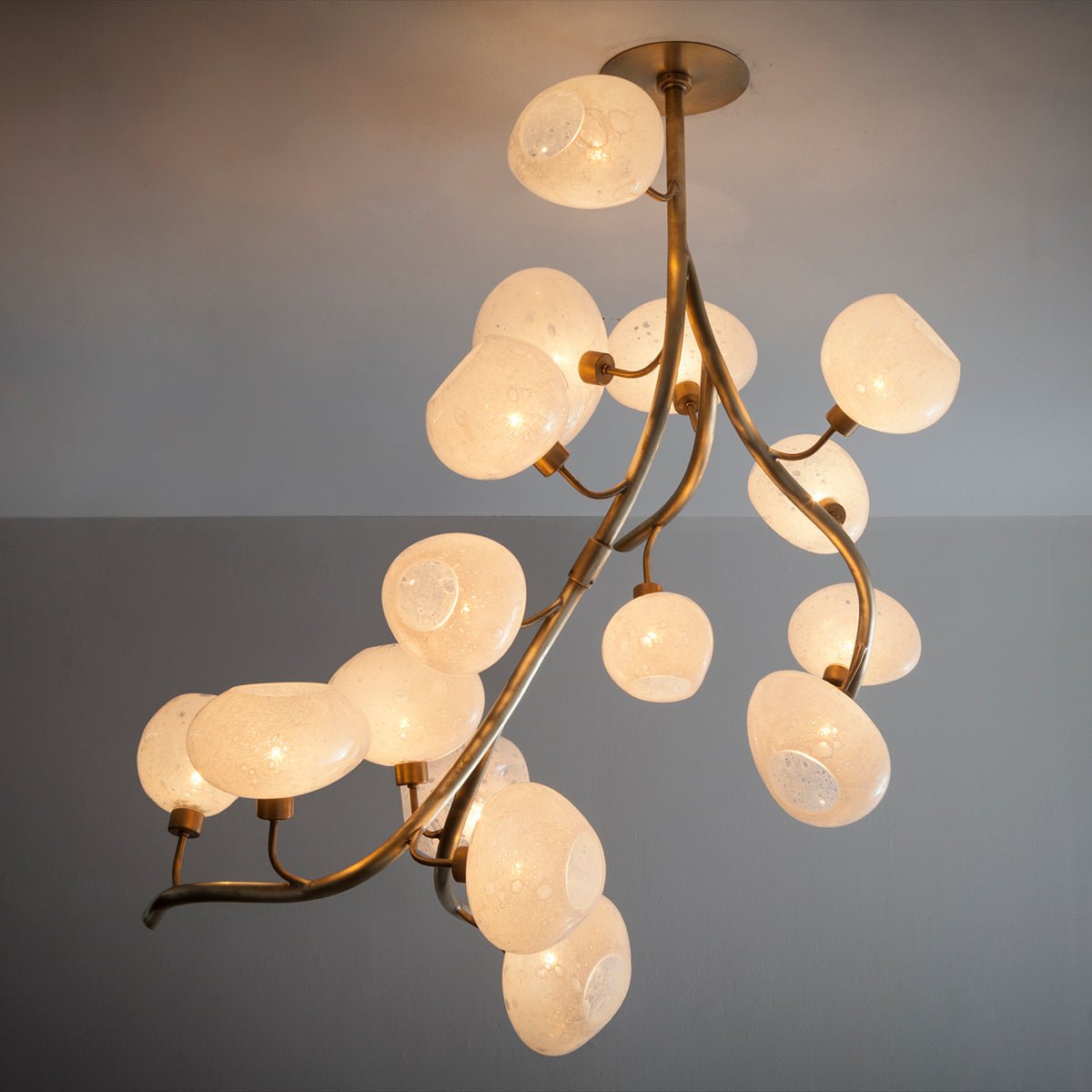 Modern Chandelier with Irregular Glass Lampshades and Brass Branches - L47"*W42"*H50"Warm LightJecanoli