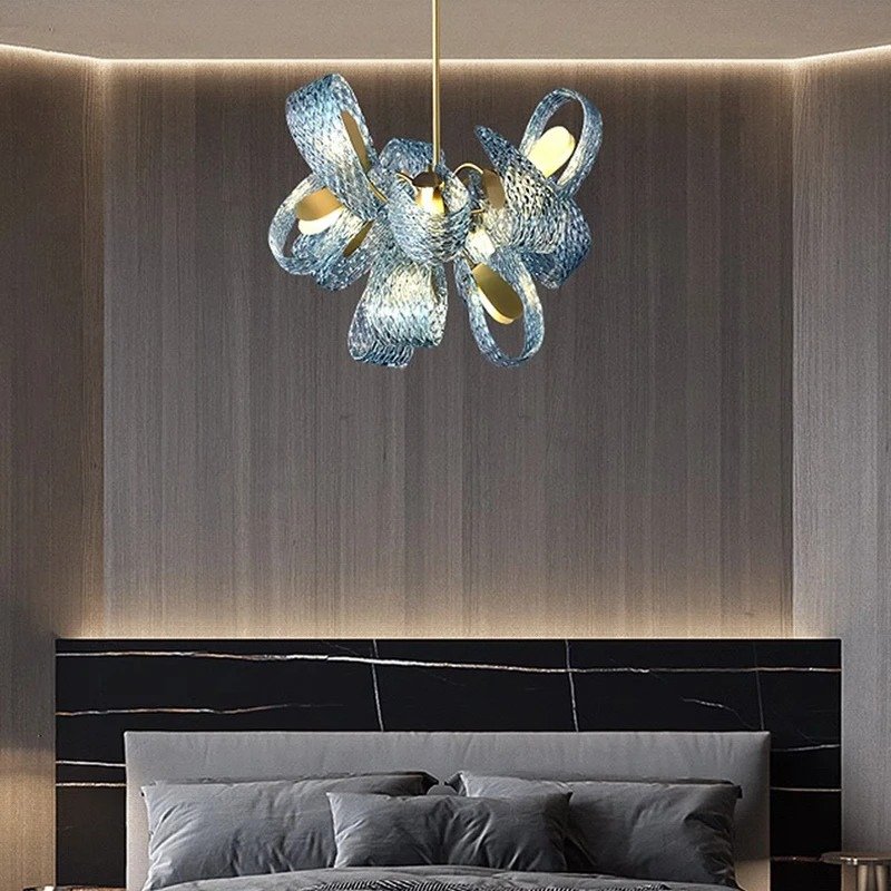 https://img-va.myshopline.com/image/store/1697133315149/radiantia-indoor-chandelier-240158.jpg?w=800&h=800