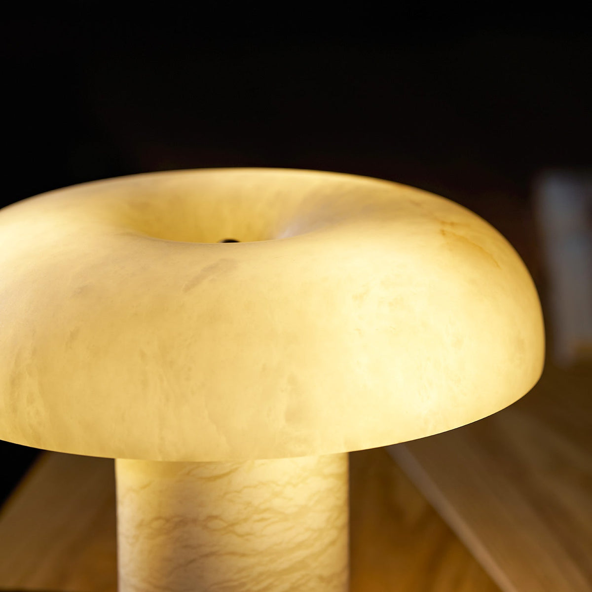 Mushroom Type Alabaster Table Lamp - Vakkerlight