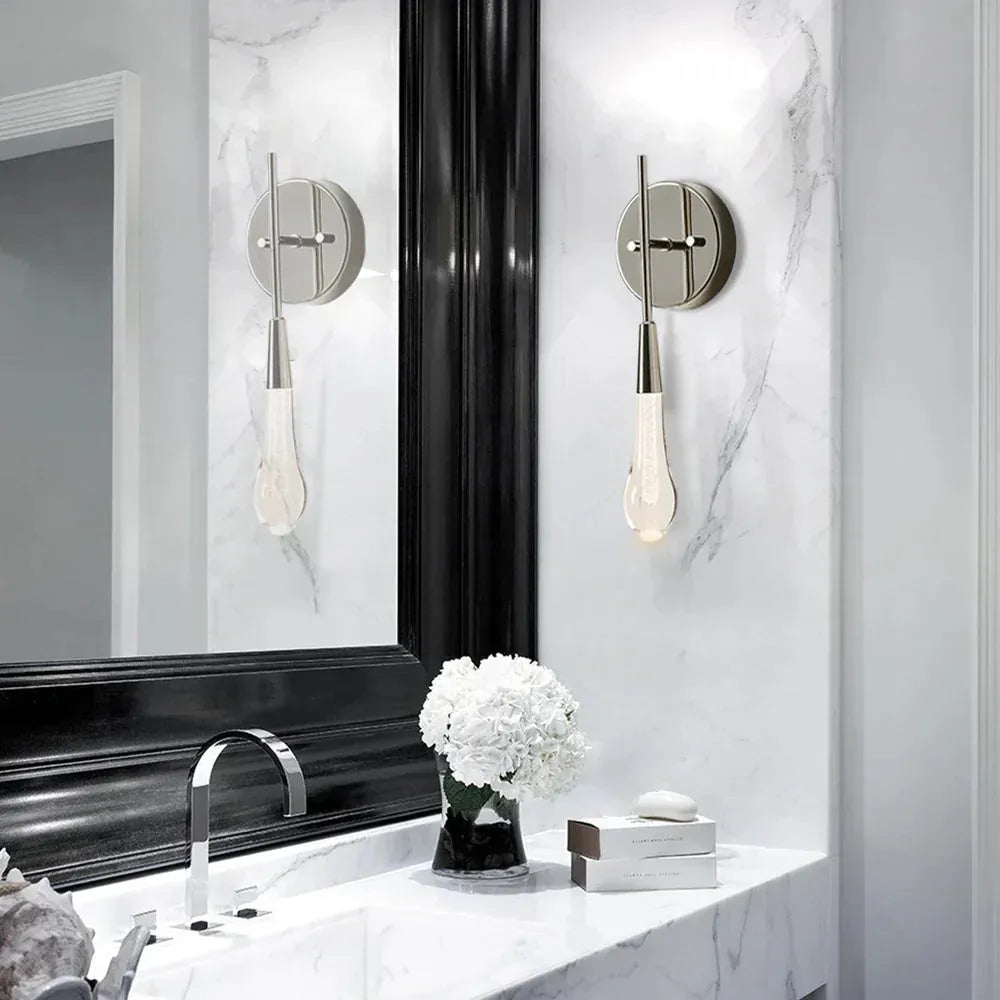 https://cdn.shopify.com/s/files/1/0657/6996/3625/files/soltaire-wall-sconce-blushlighting-16.webp?v=1769752000