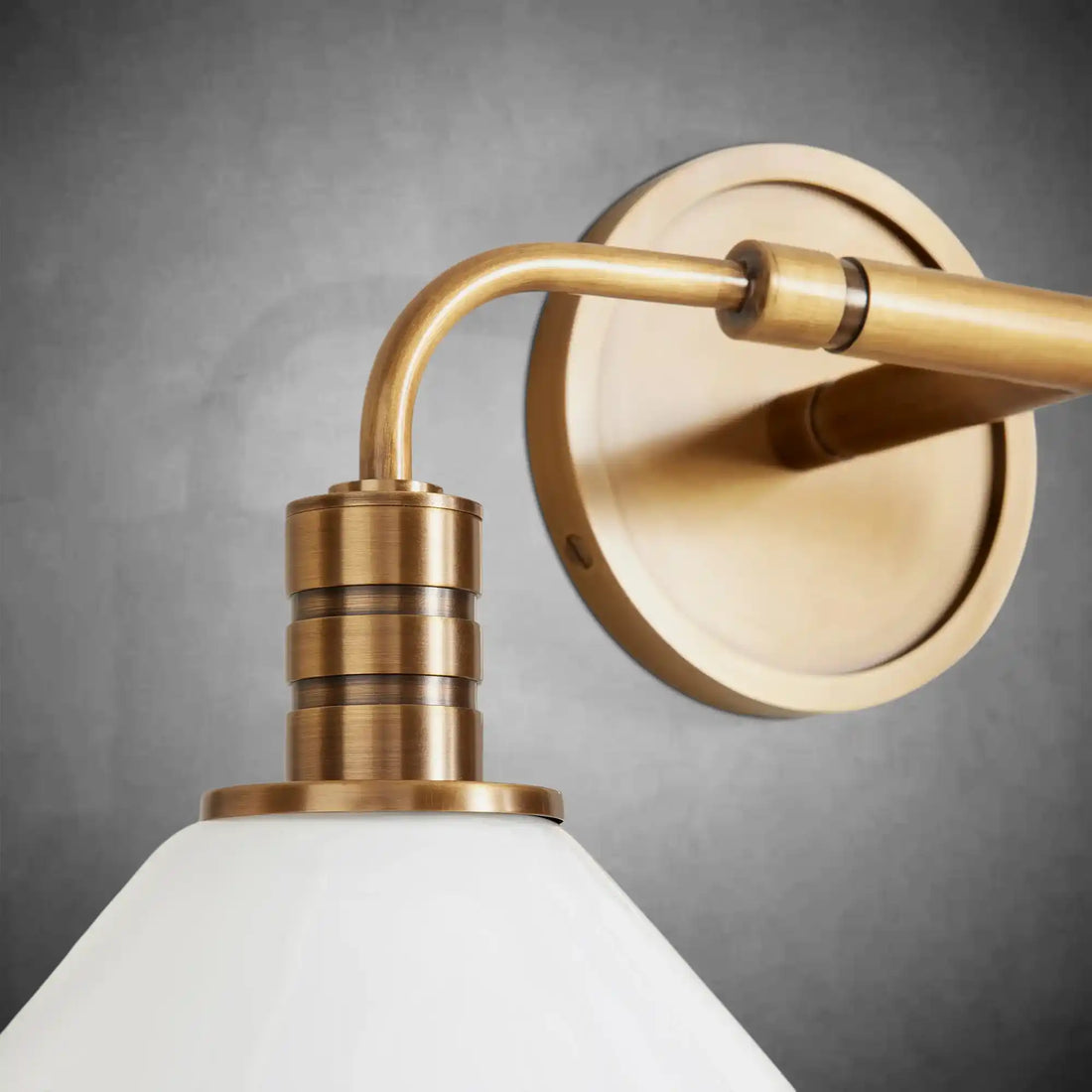https://cdn.shopify.com/s/files/1/0736/8795/7790/files/theron-double-wall-sconce-1_69c1e6ab-84b1-4bed-93ba-97330b20259e.webp?v=1765849062