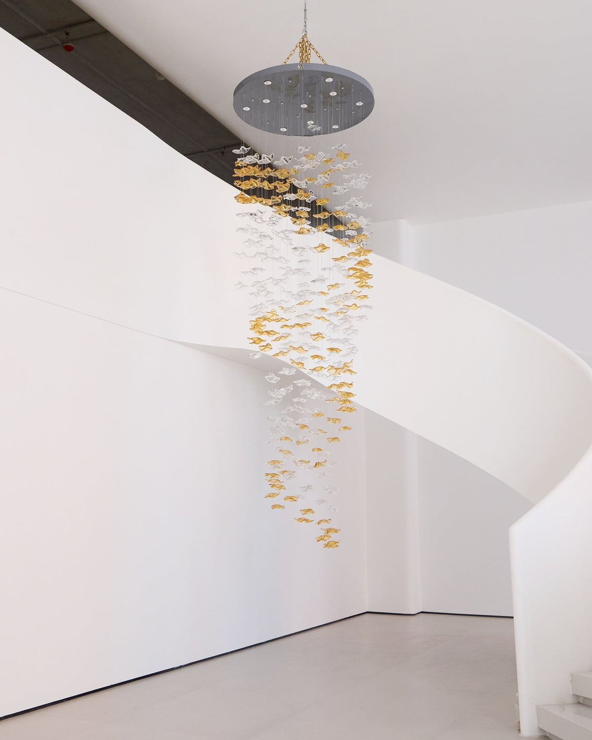 Tidal Art Glass Chandelier (With Canopy) - L 82.7″ x W 23.6″ x H 78.7″Clear & GoldWarm Light - Jecanoli
