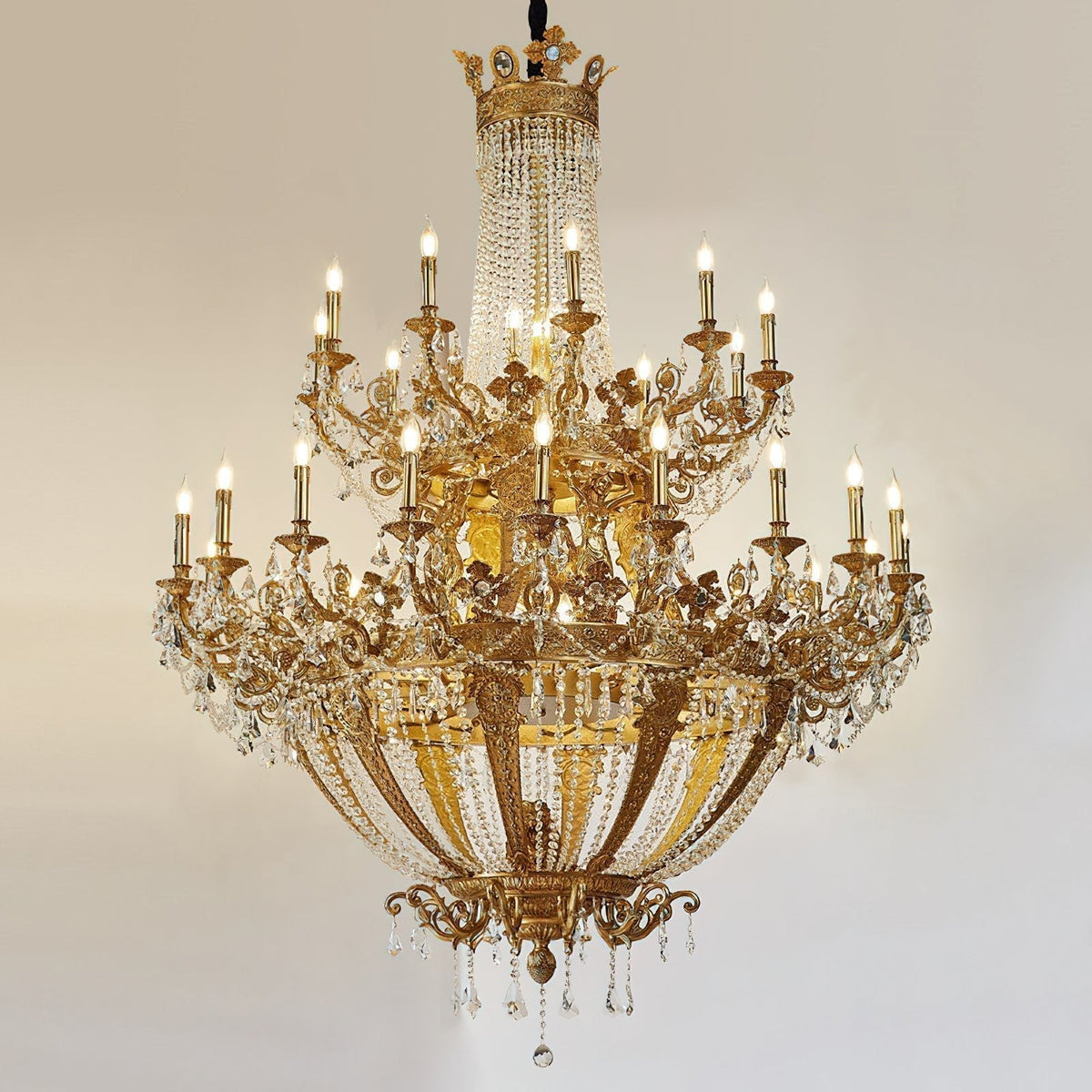 Zaira Opulent Chandelier - ∅ 62.2″ x H 82.7″Brass & ClearJecanoli